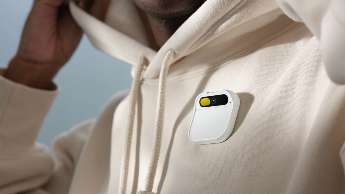 Humane AI Pin: the brutal end of an overpriced gadget