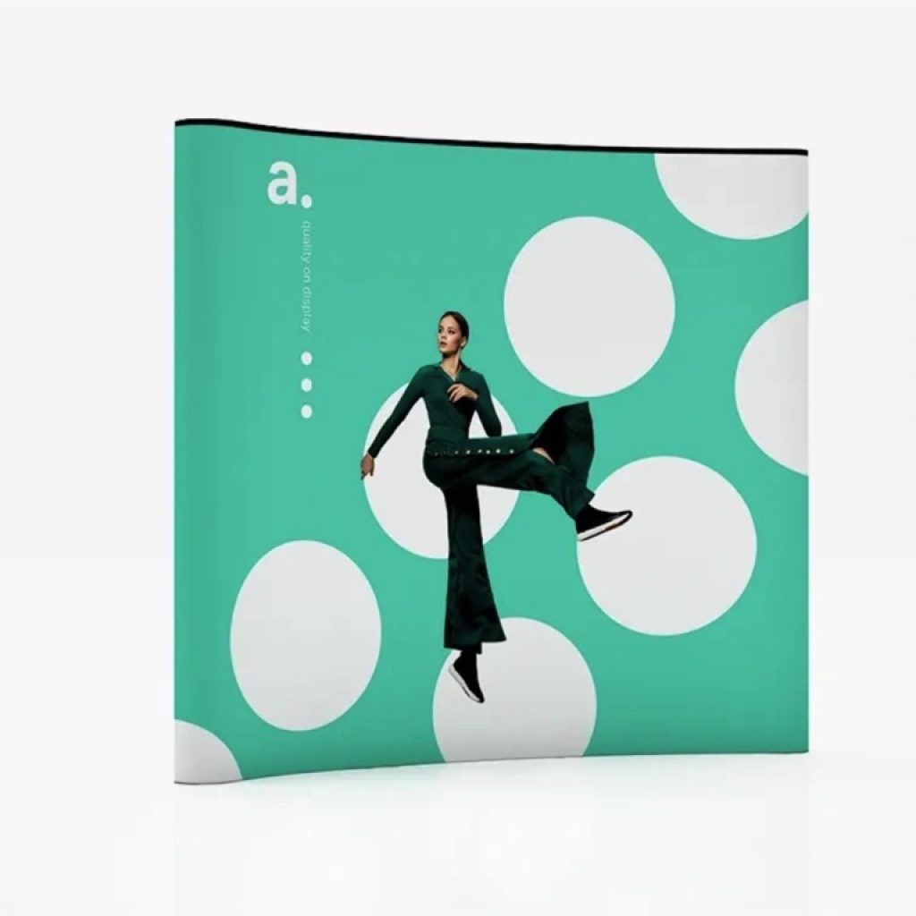 Stand parapluie – une forme de publicité mobile qui attire le regard