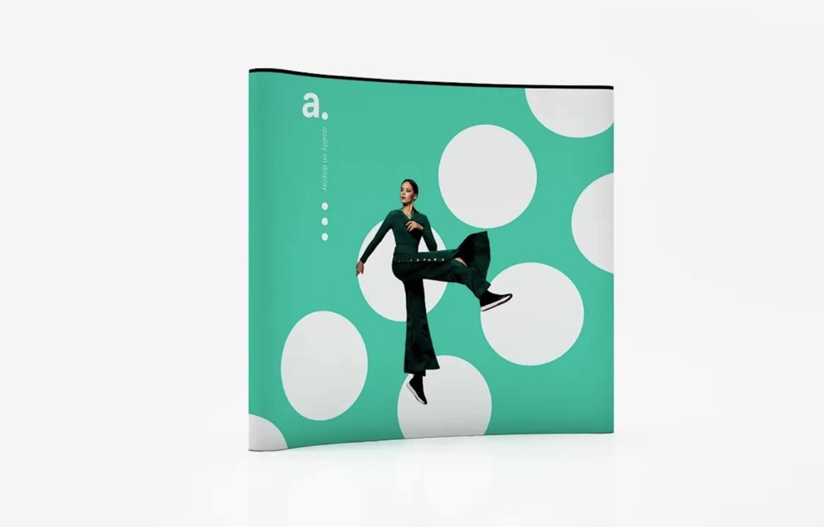 Stand parapluie – une forme de publicité mobile qui attire le regard